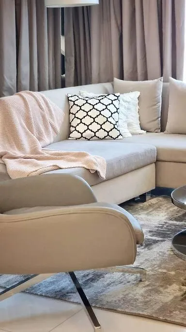 Apartment Luxury Paramount Hotel Apt B666 Dubai United Arab Emirates