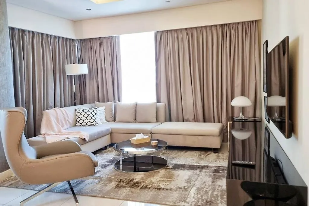 Luxury Paramount Hotel Apt B666 Dubai
